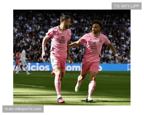 何塞卢帽子戏法 西班牙人前锋九分评分夺最佳